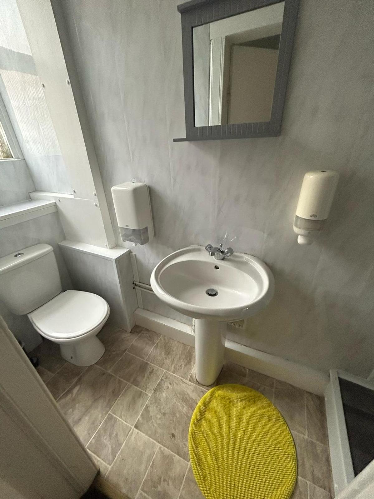 The Kingsview Townhouse - Boutique Hostel Edimburgo Exterior foto